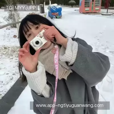 柳渤霆